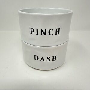 Pinch Dash Stoneware Seasoning Salt Cellars Bowls Ivory Set of 2